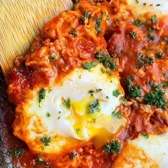 Shakshuka Eggs