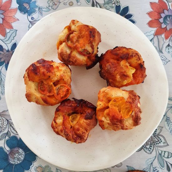 Pizza muffins