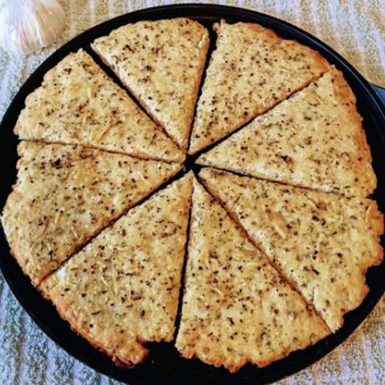 Easy Garlic Bread Pizza