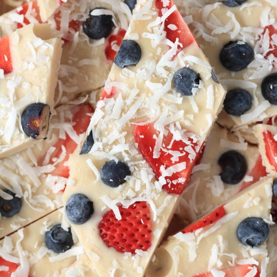 Vegan Frozen Yogurt Bark