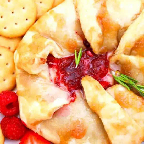 Baked Brie in Puff Pastry