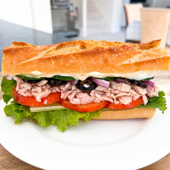 Classic Spanish Tuna Sandwich