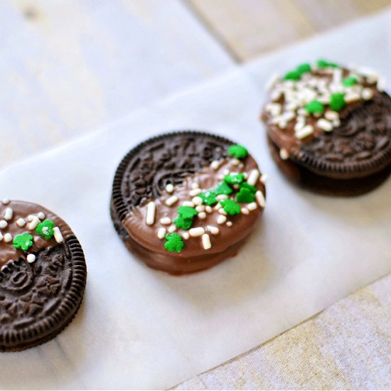 SAINT PATRICK’S DAY DIPPED OREO COO