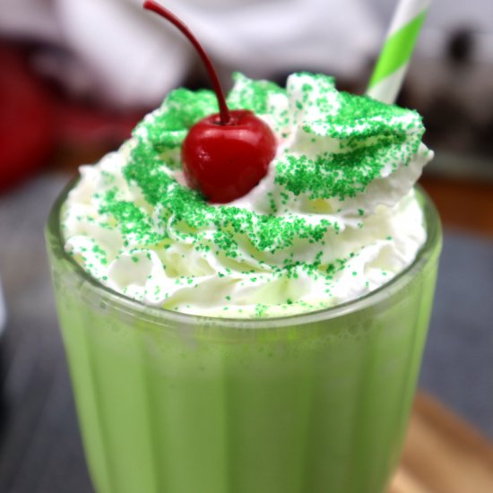 Homemade Shamrock Shake