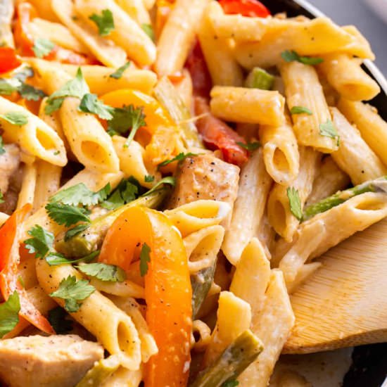 Spicy Chicken Chipotle Pasta