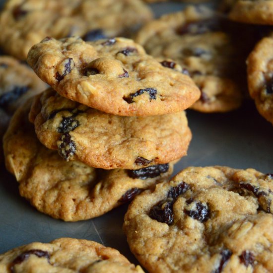 Oatmeal Raisin Walnut Cookies