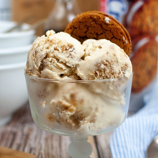 Oatmeal cream pie ice cream