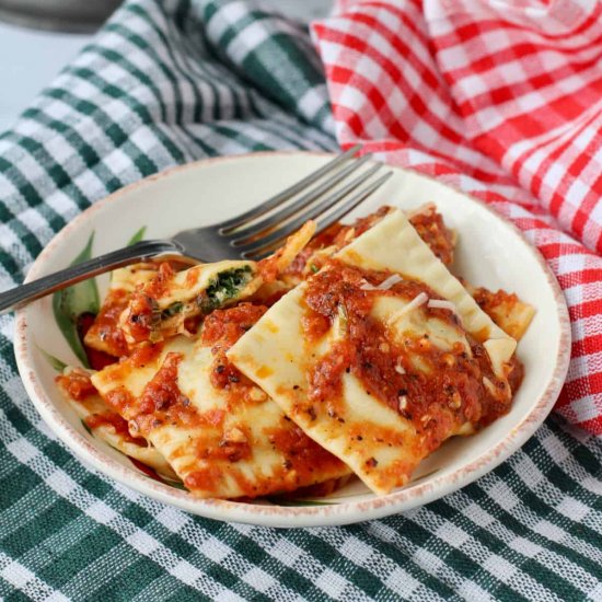 Homemade Spinach and Cheese Ravioli