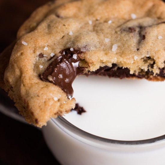 Salted Dark Chocolate Chunk Cookies