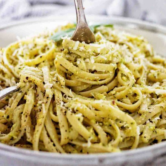 Linguine Al Pesto