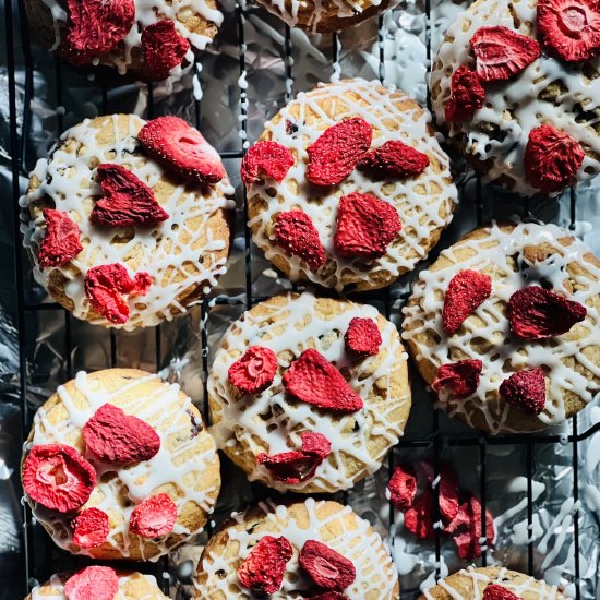 Strawberry Lemonade Cookies