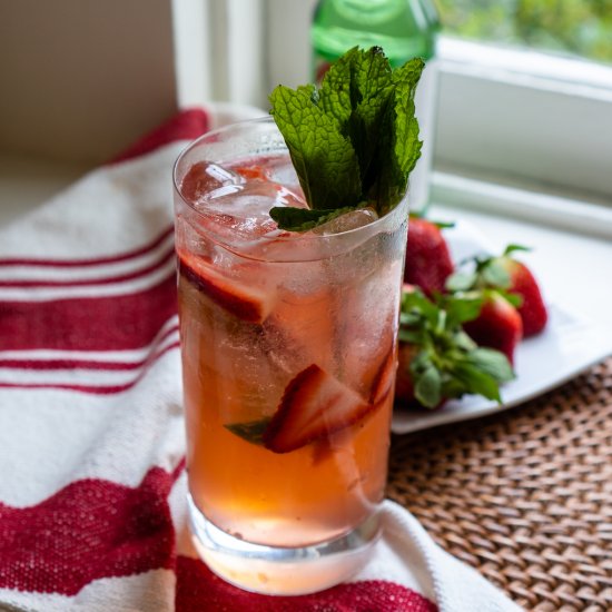 Strawberry Soju Cocktail