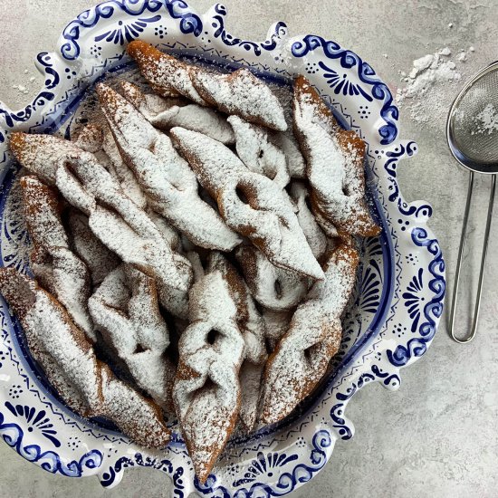 Ukrainian fried pastries Verhuny