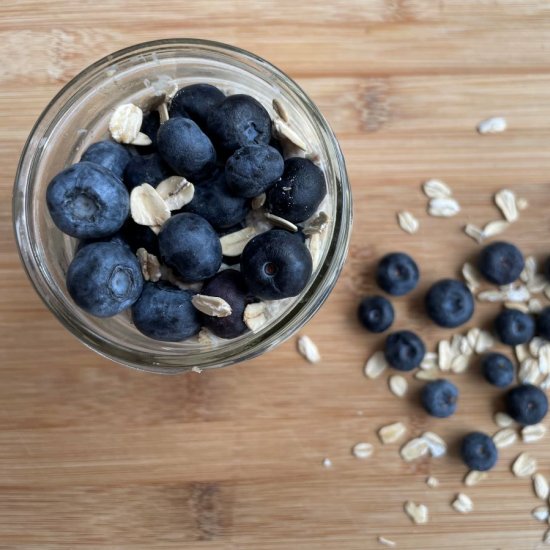 Blueberry Cheesecake Overnight Oats