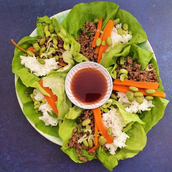 Beef lettuce tacos in Korean sauce