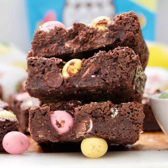 Mini Egg Brownies (Vegan)