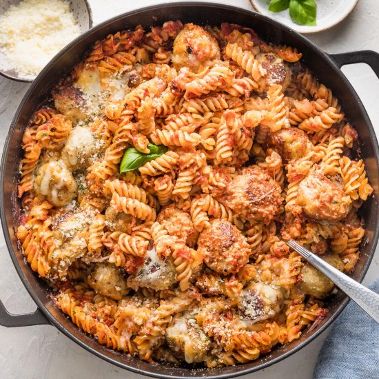 Chicken Parmesan Pasta Bake