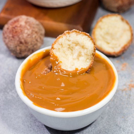 Snickerdoodle Donut Holes