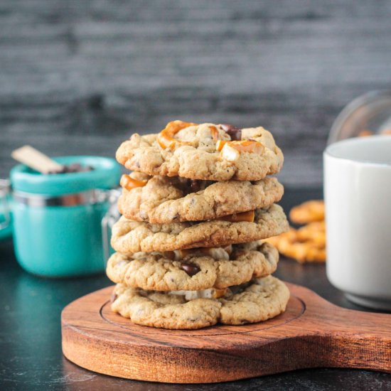 Chocolate Chip Cookies w/ Pretzels