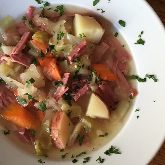 Slow Cooker Corned Beef Soup