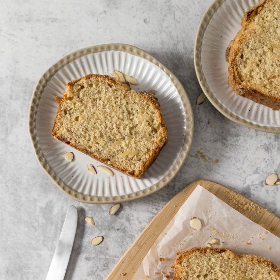 Banana Bread with Almonds