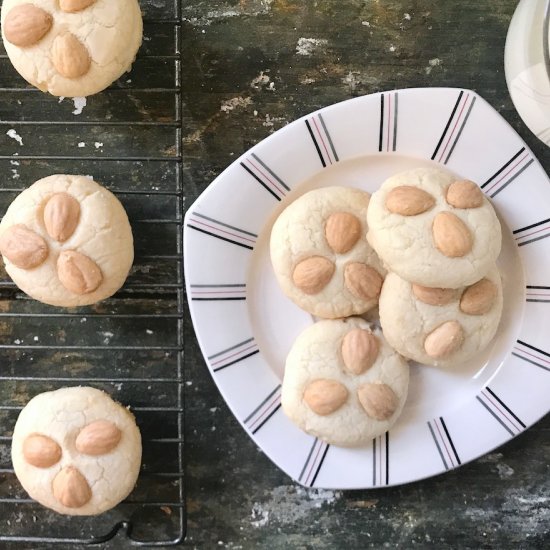 Almond Shortbread Cookies