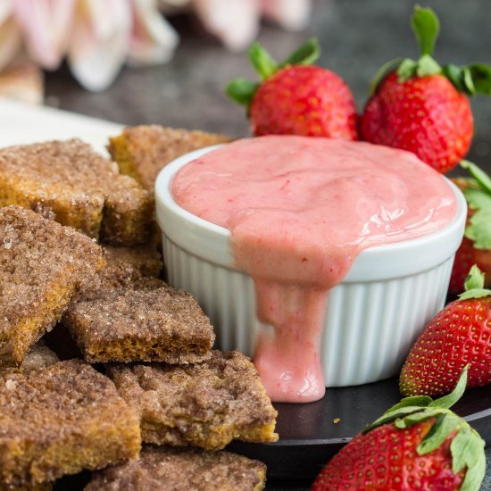 Cinnamon Chips with Daiquiri Dip