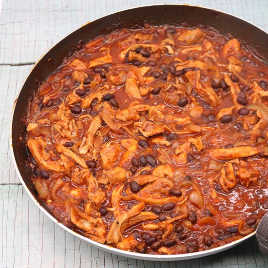 Pulled Chicken & Black Bean Chilli