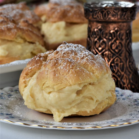 Princes Krofne / Cream Puffs