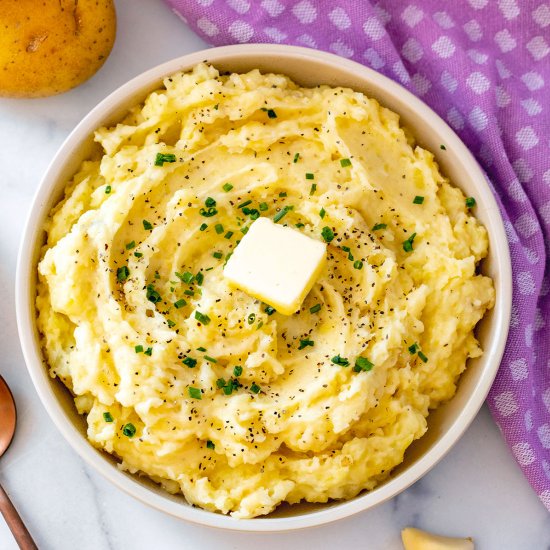 Garlic Parmesan Mashed Potatoes