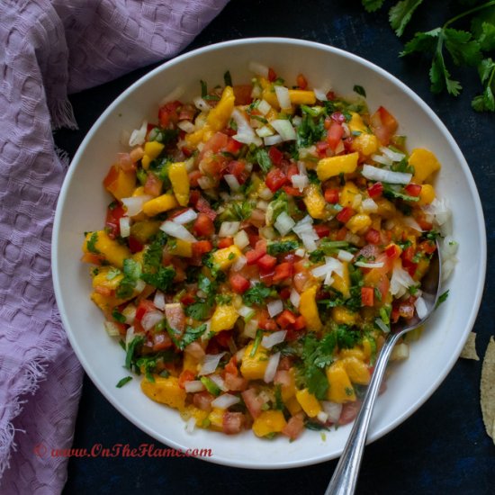 Fresh Mango-Tomato Salsa Recipe