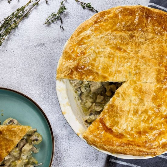 Celery, Mushroom And Chicken Pie