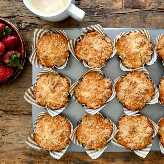 Sour Cream Coffee Cake Muffins