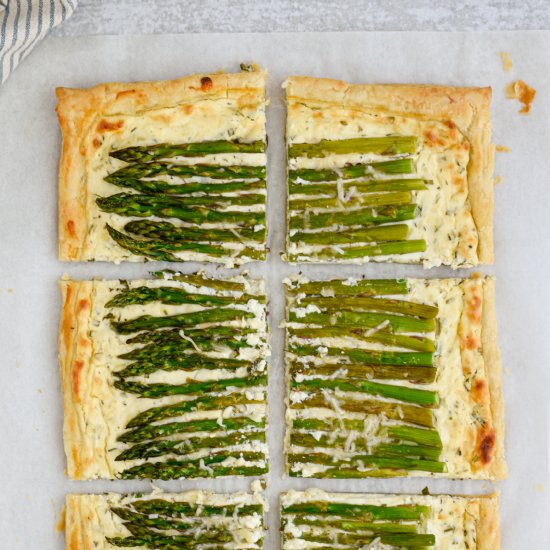 Easy Asparagus Puff Pastry Tart