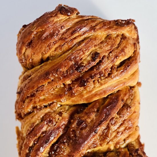 Caramel Apple Babka