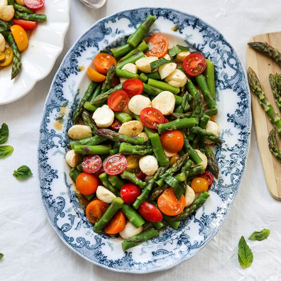 Asparagus Caprese Salad