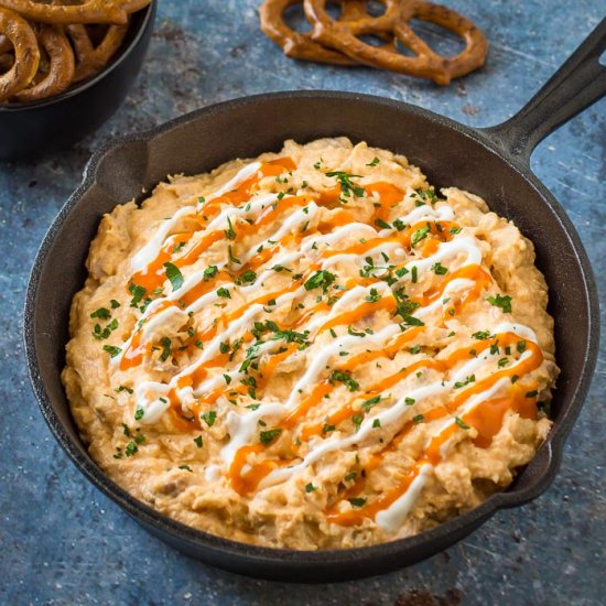 Healthy Buffalo Chicken Dip