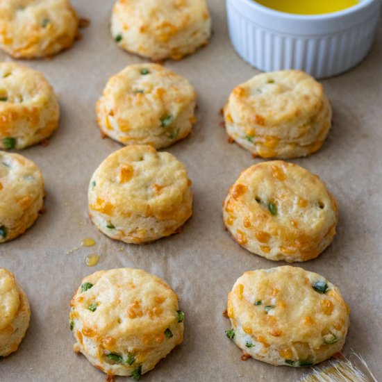 Cheddar Jalapeño Biscuits