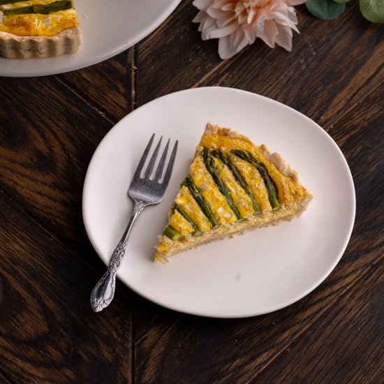 Creamy Asparagus Quiche with Gouda