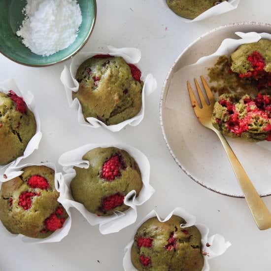 Matcha raspberry muffins