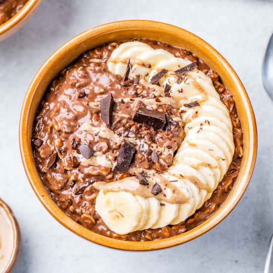 CHOCOLATE PEANUT BUTTER OATMEAL