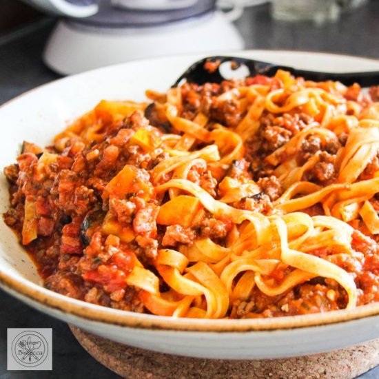 Tagliatelle with Veggie-Meat Sauce