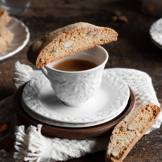 Easy almond biscotti