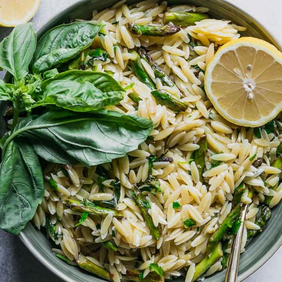 Lemony Asparagus Orzo