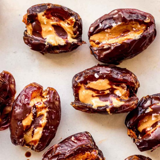 Dates with Peanut Butter & Choc