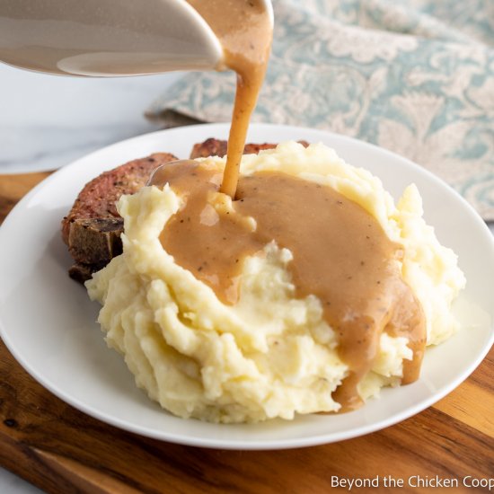 Homemade Brown Gravy