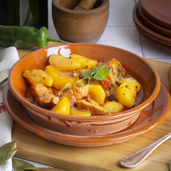 PATATAS GUISADAS CON COSTILLAS