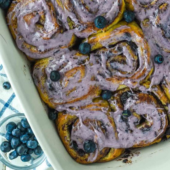 Blueberry Cinnamon Rolls