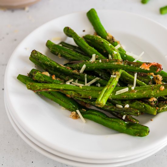 Air Fryer Parmesan Green Beans