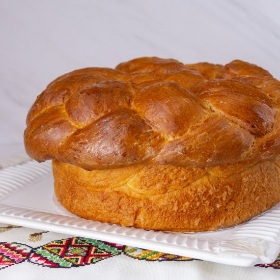 Ukrainian Easter Bread (Paska)